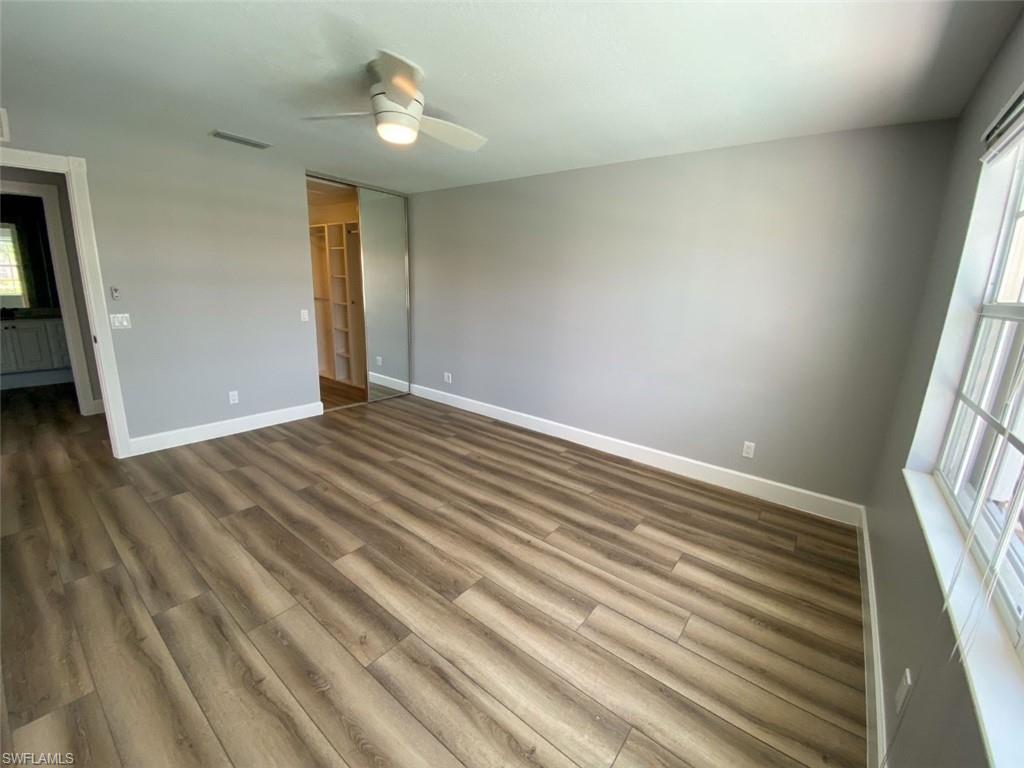 VILLAGE WALK - Residential