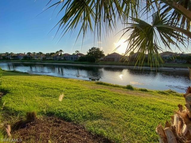 VILLAGE WALK - Residential