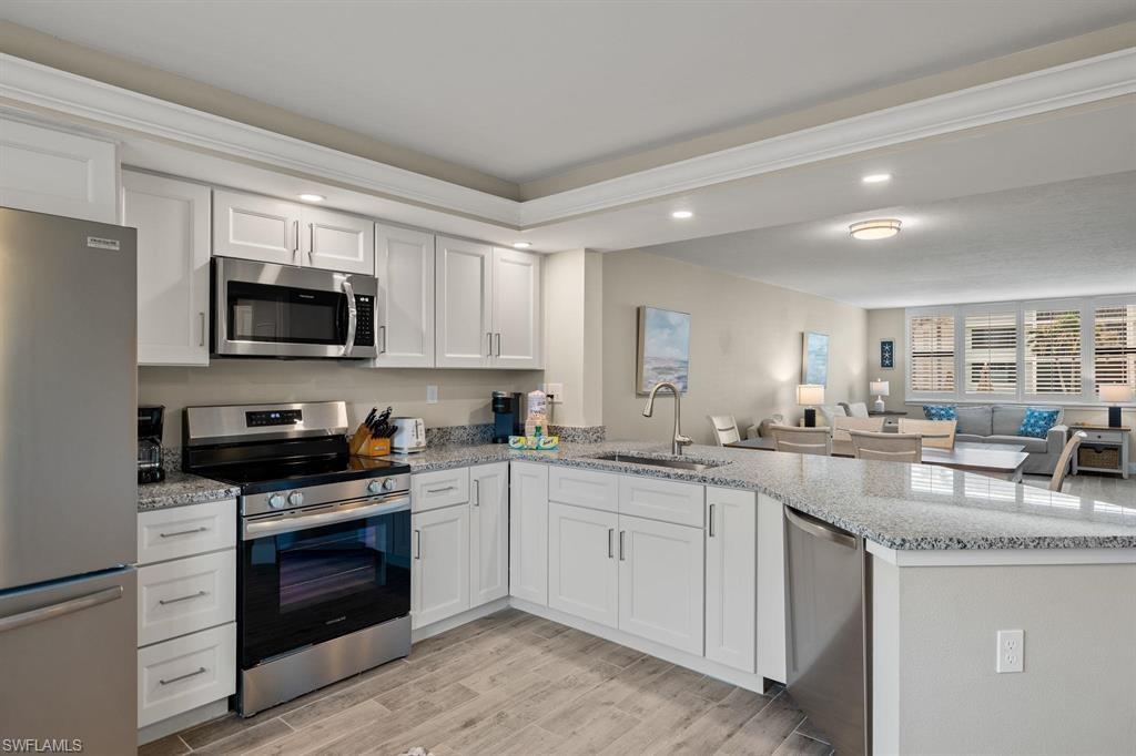 LOGGERHEAD CAY CONDO - Residential