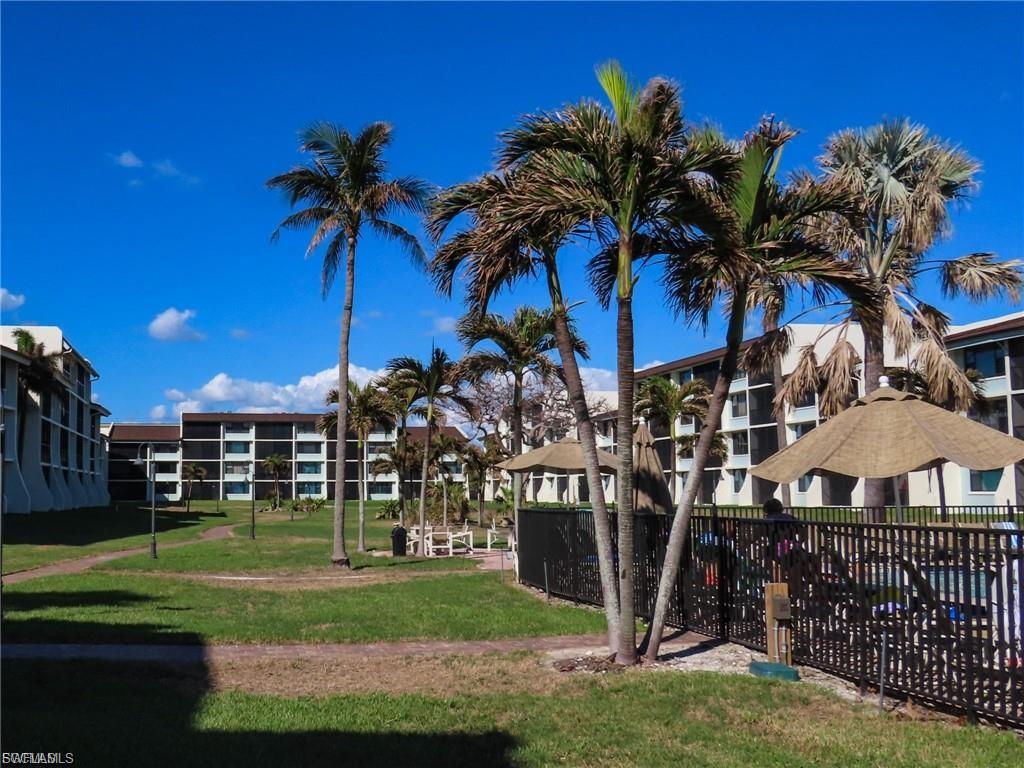 LOGGERHEAD CAY CONDO - Residential