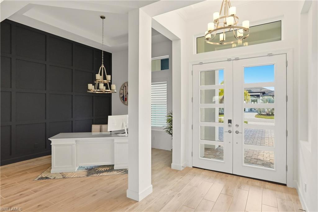 ESPLANADE LAKE CLUB - Residential