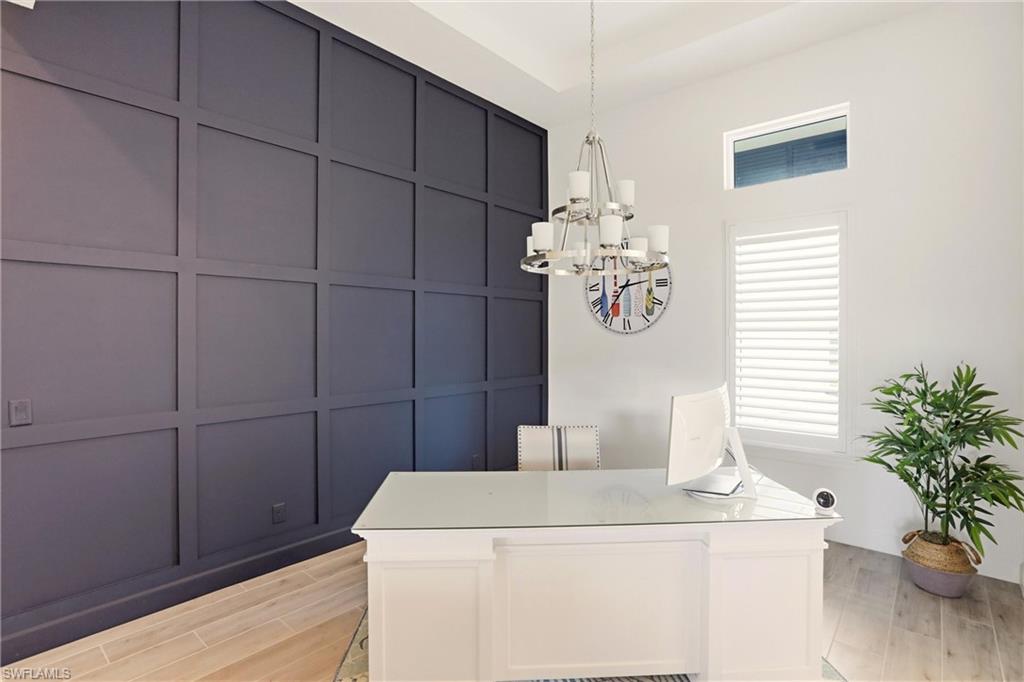 ESPLANADE LAKE CLUB - Residential