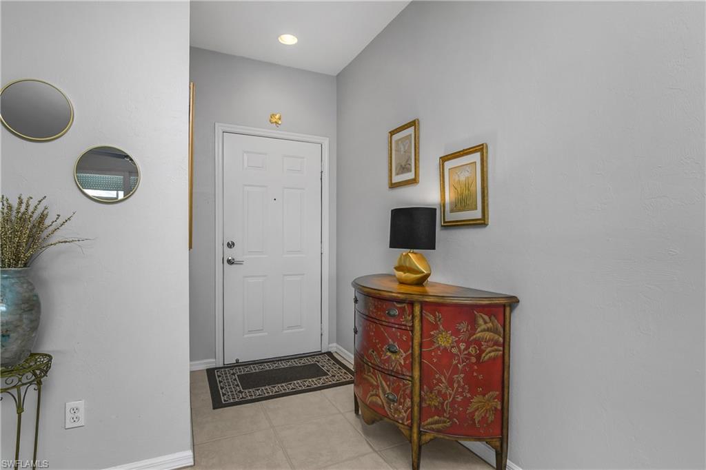 WEDGE WOOD AT THE STRAND - Residential