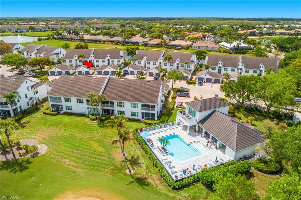 WEDGE WOOD AT THE STRAND - Residential