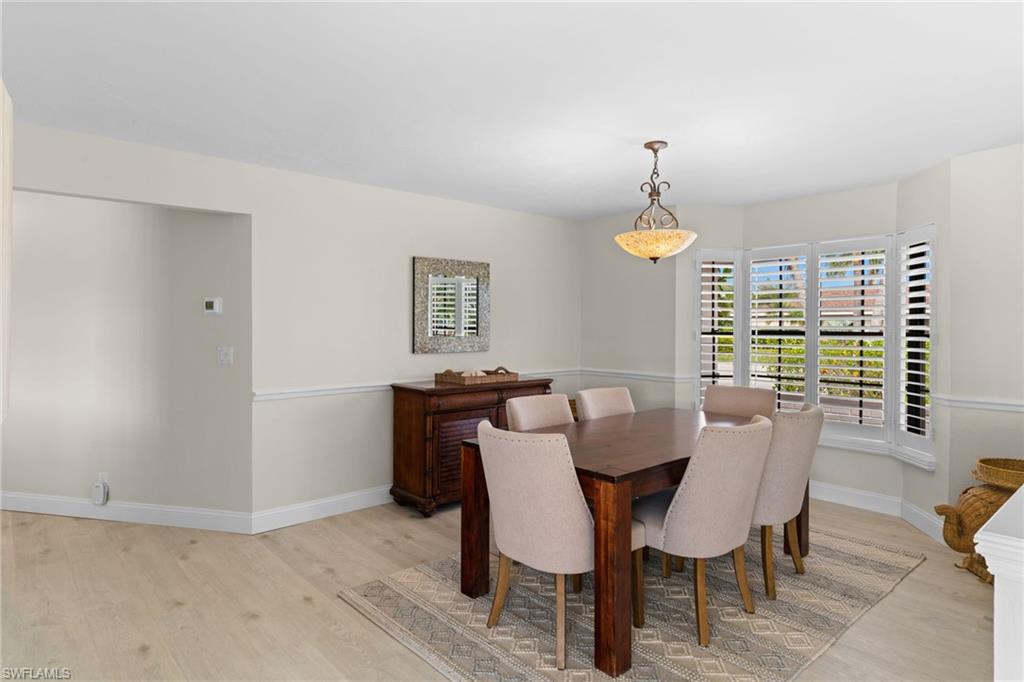 TOWN AND RIVER - Residential