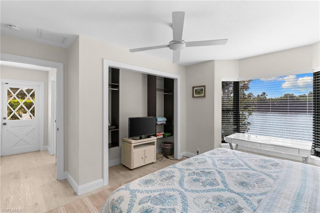 TOWN AND RIVER - Residential