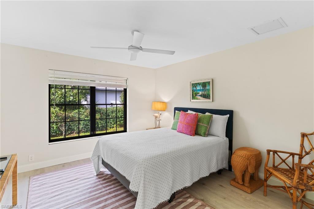 TOWN AND RIVER - Residential