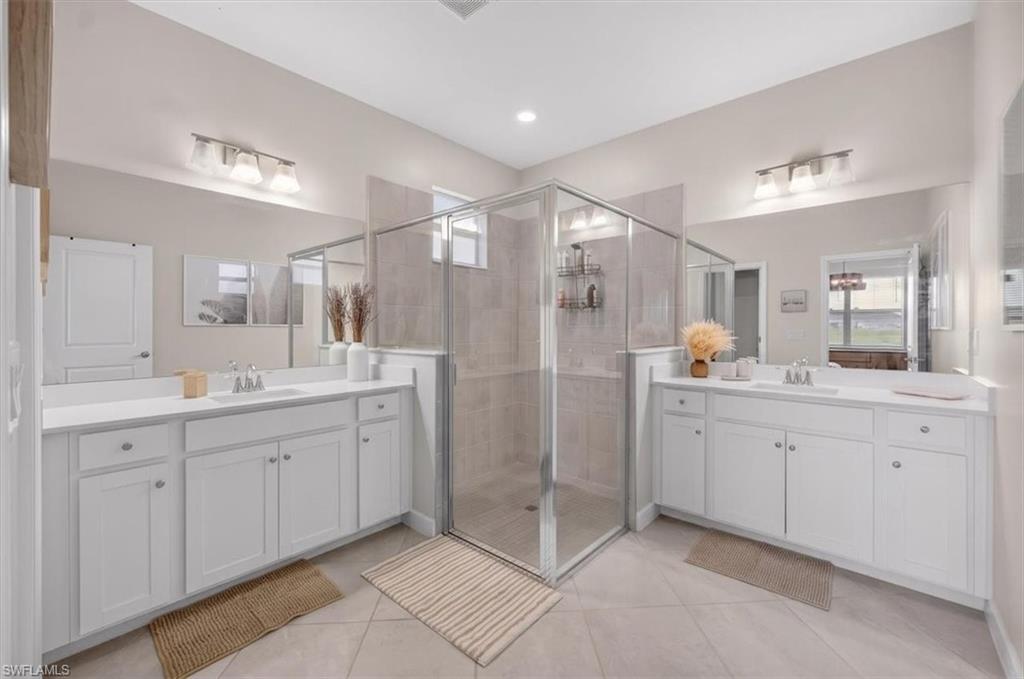 IBIS LANDING - Residential