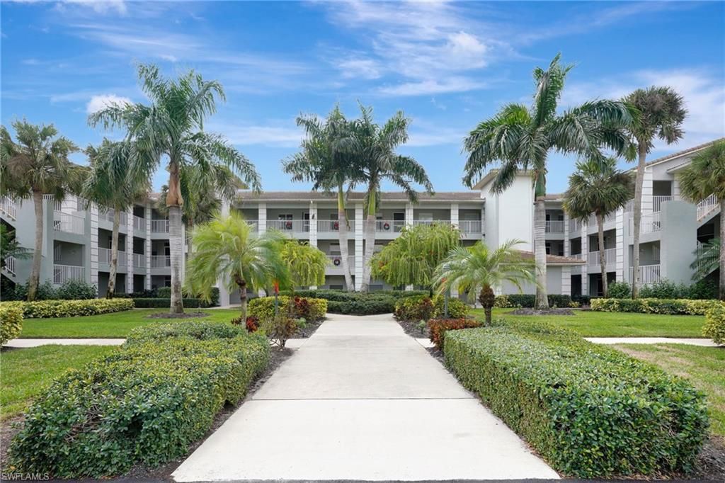 Photo of 9300 Highland Woods BLVD #3210, BONITA SPRINGS, FL 34135 (MLS # 225082682)