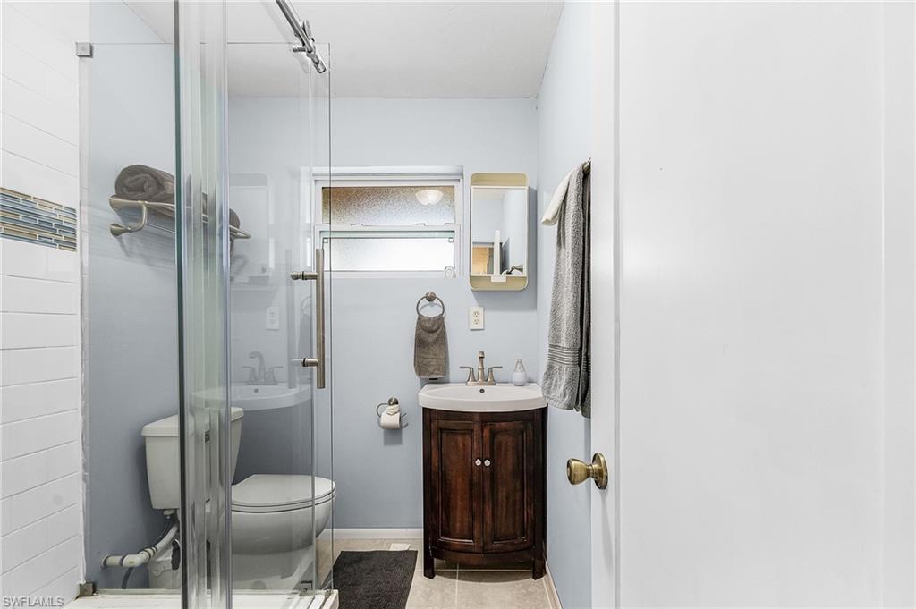 HOLIDAY HARBOR - Residential