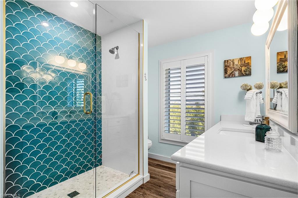 HOLIDAY HARBOR - Residential