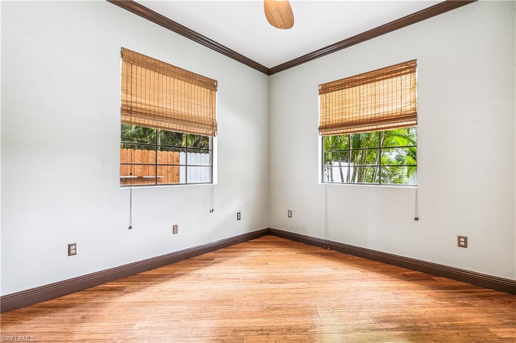 TWIN PALM ESTATES - Residential