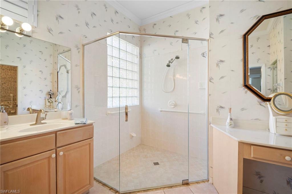 VANDERBILT COUNTRY CLUB - Residential