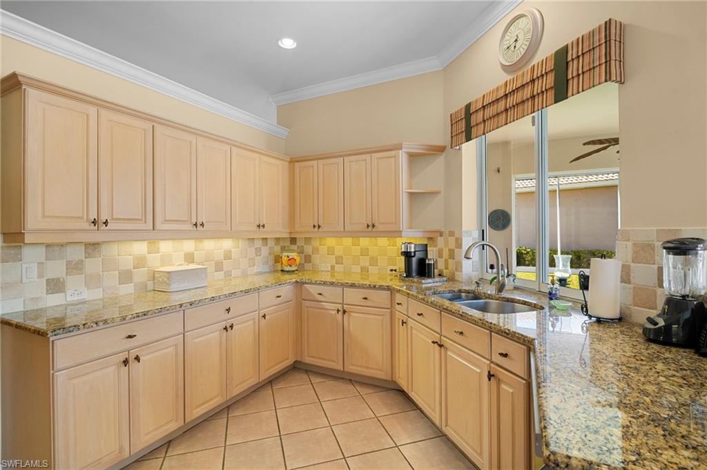 VANDERBILT COUNTRY CLUB - Residential