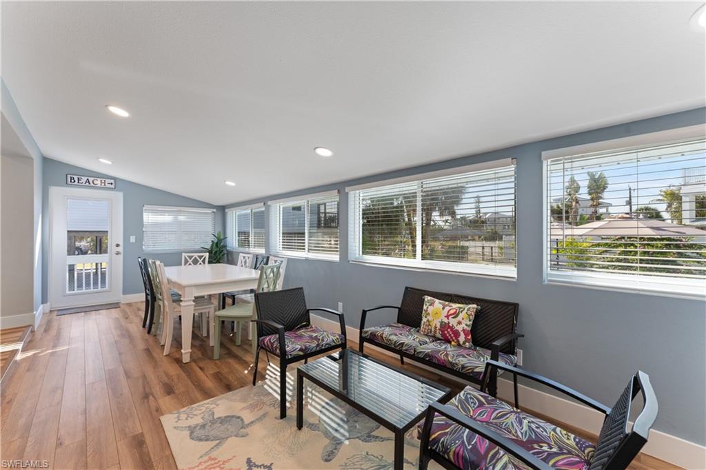 ESTERO PARK - Residential