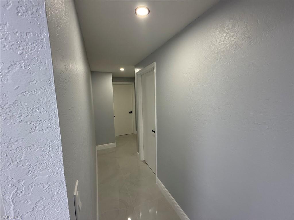 FORT MYERS SHORES - Residential