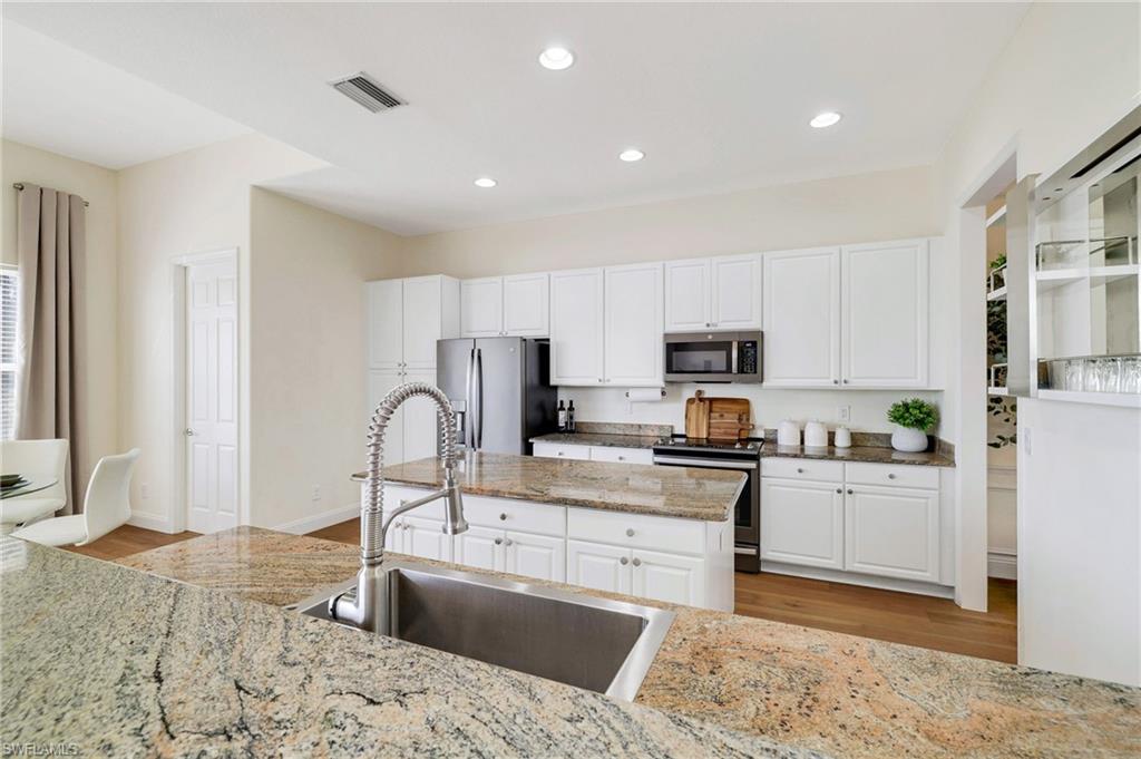 ST. MORITZ - Residential