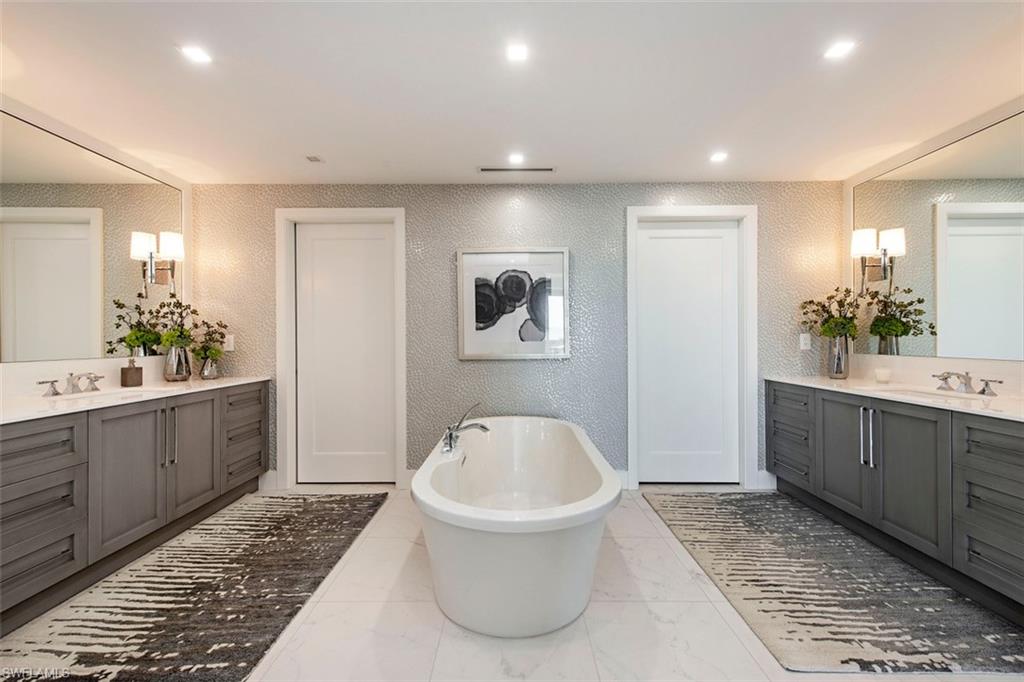 KALEA BAY TOWER 100 - Residential