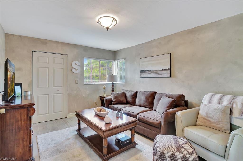 TAMARYND PLACE - Residential Lease