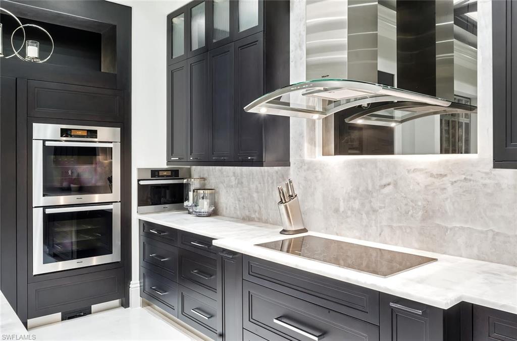 QUAIL WEST - Residential