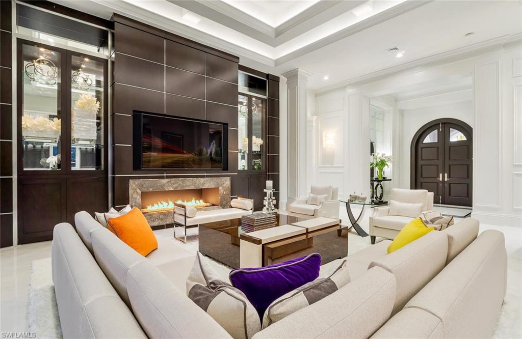 QUAIL WEST - Residential