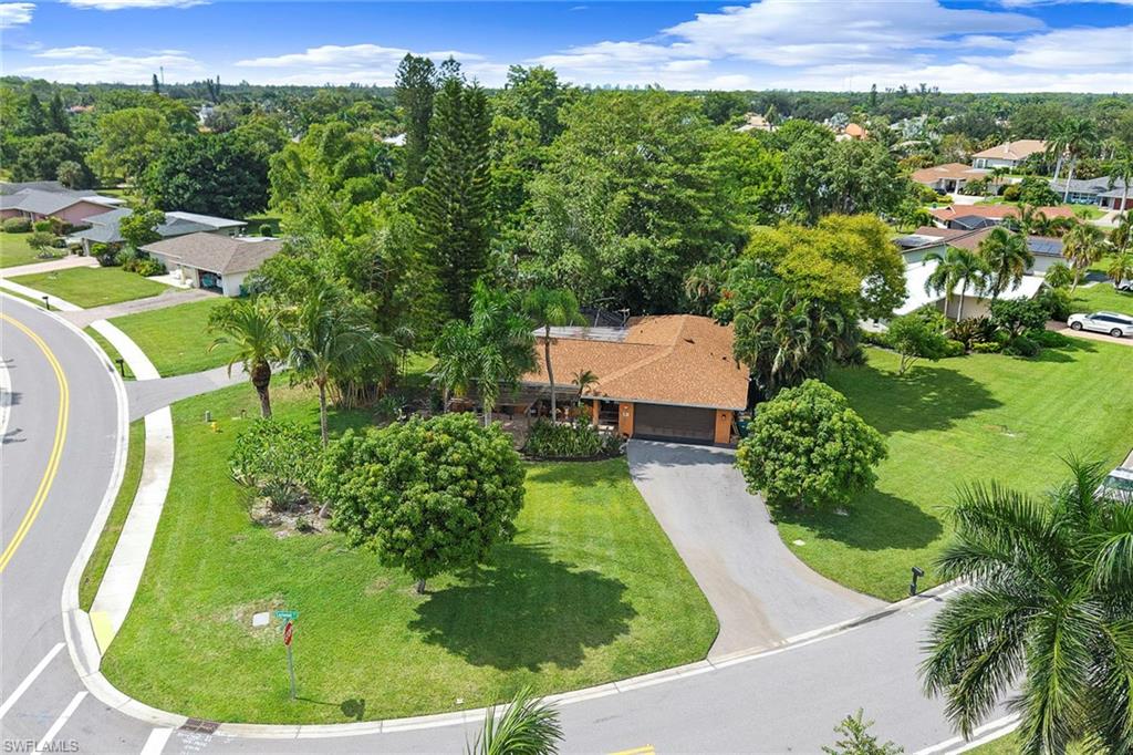511 Eastwood DR