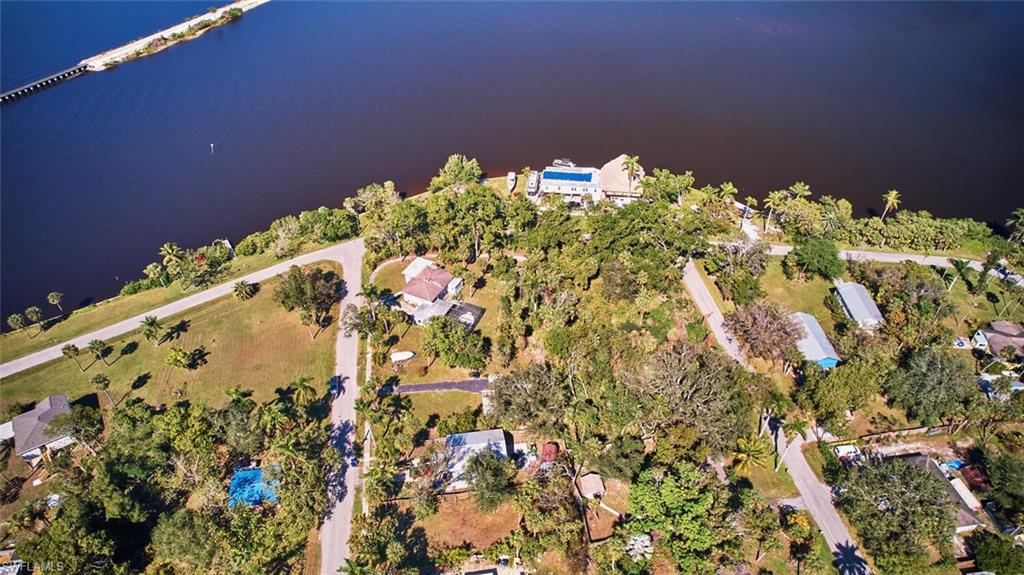 213 Delray AVE