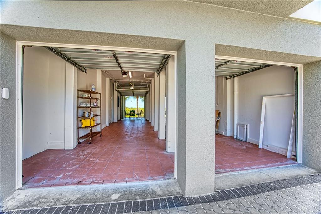 KINZIE ISLAND - Residential