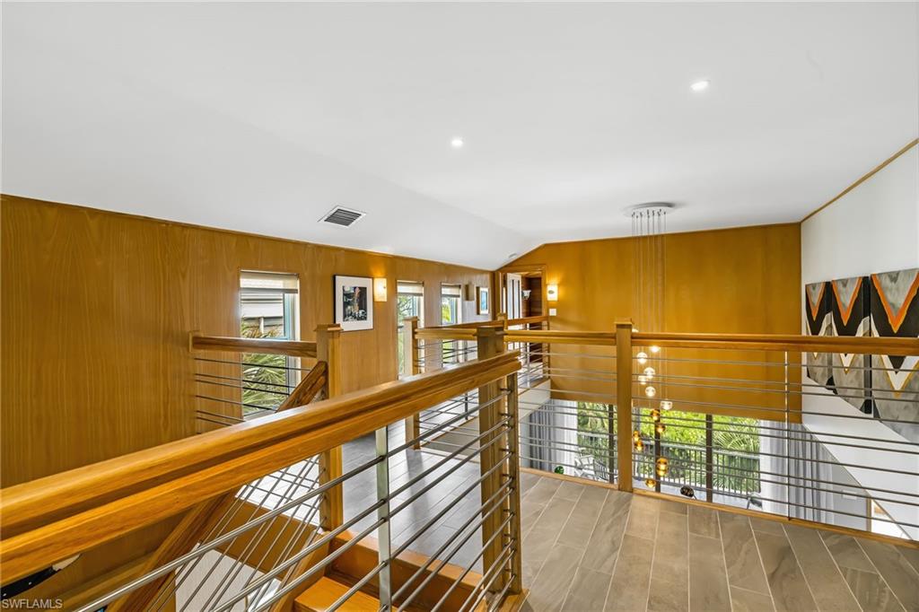 KINZIE ISLAND - Residential