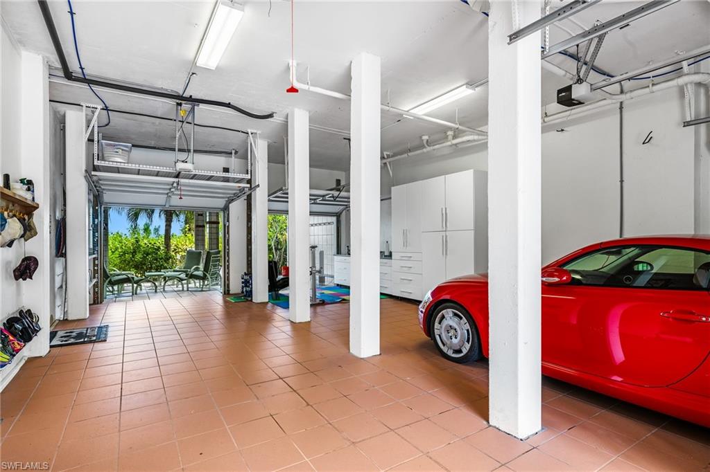 KINZIE ISLAND - Residential