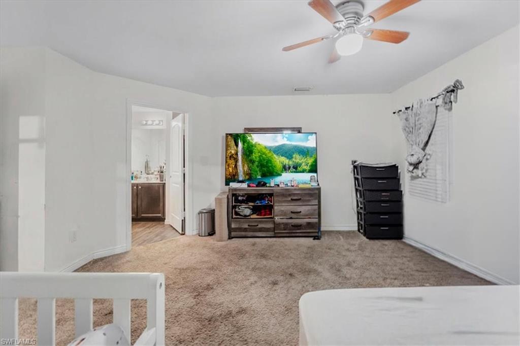 MIRROR LAKES - Residential