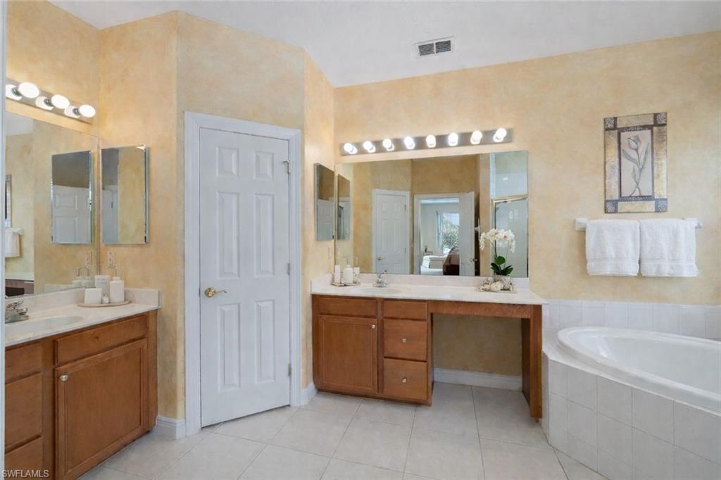 LAKE PLACID - Residential