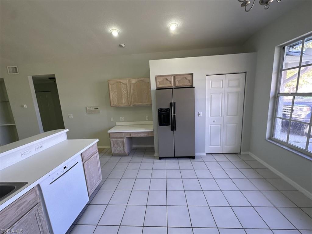 RIVER OAKS - Residential