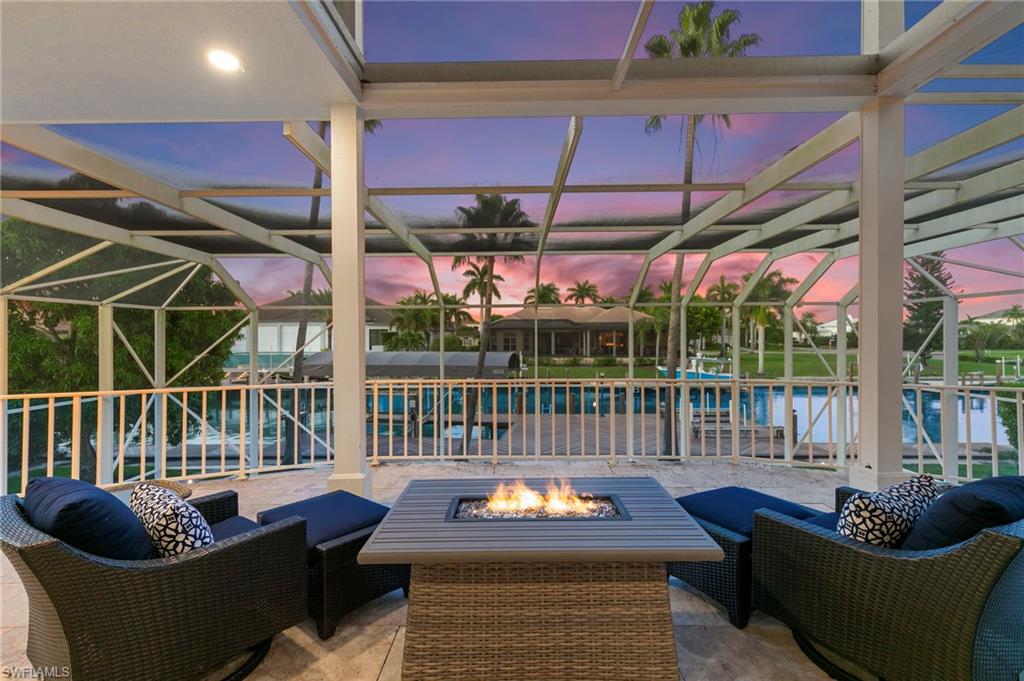 ESTATES - Residential