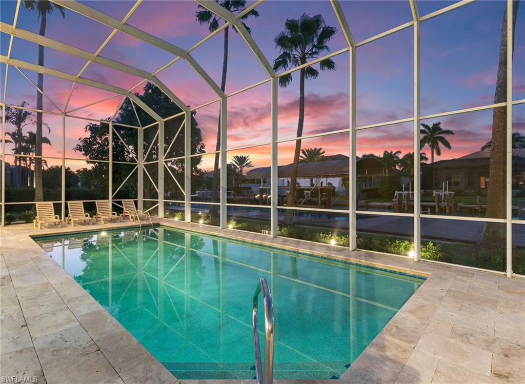 ESTATES - Residential