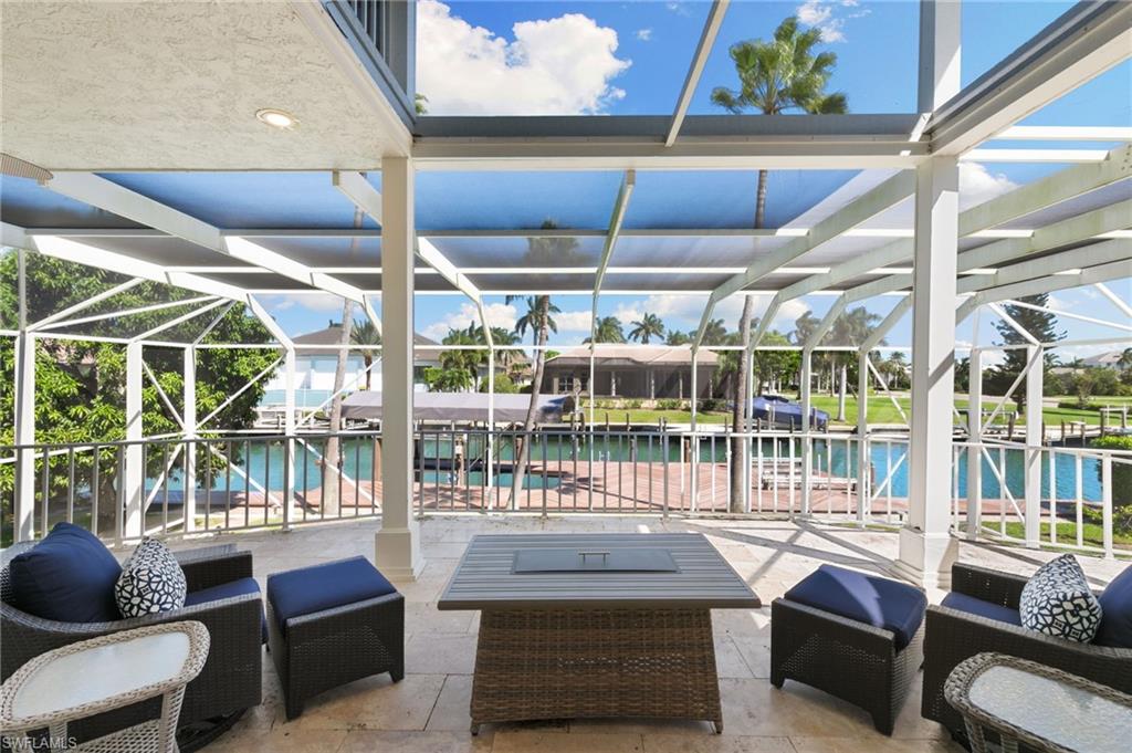 ESTATES - Residential