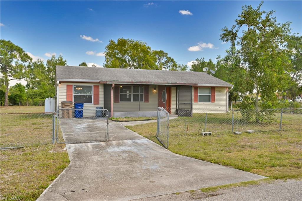 LEHIGH ACRES - Residential