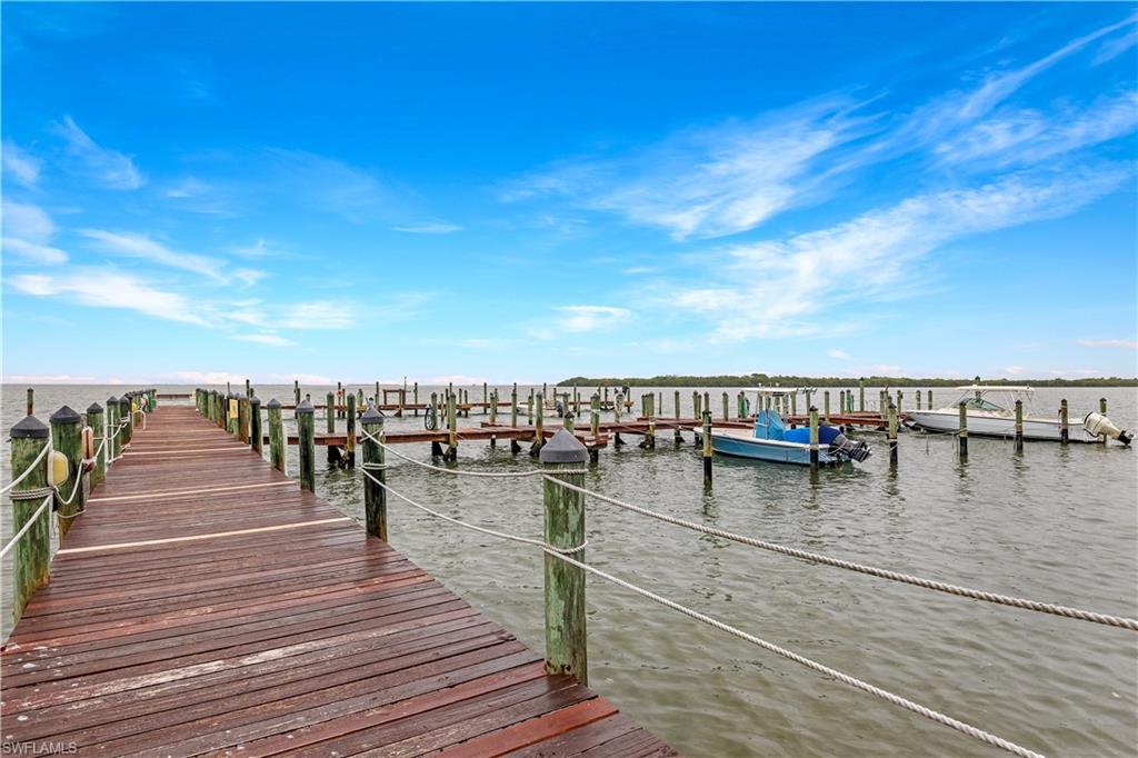 SUNSET CAPTIVA - Residential