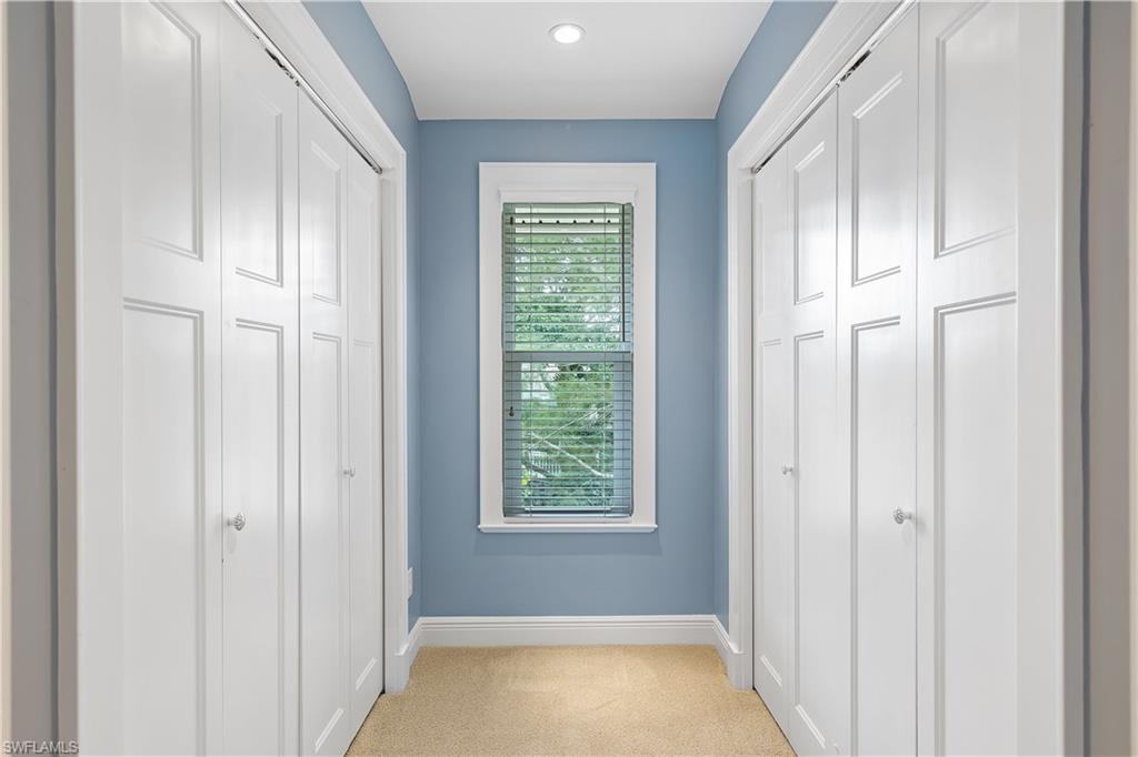 SUNSET CAPTIVA - Residential