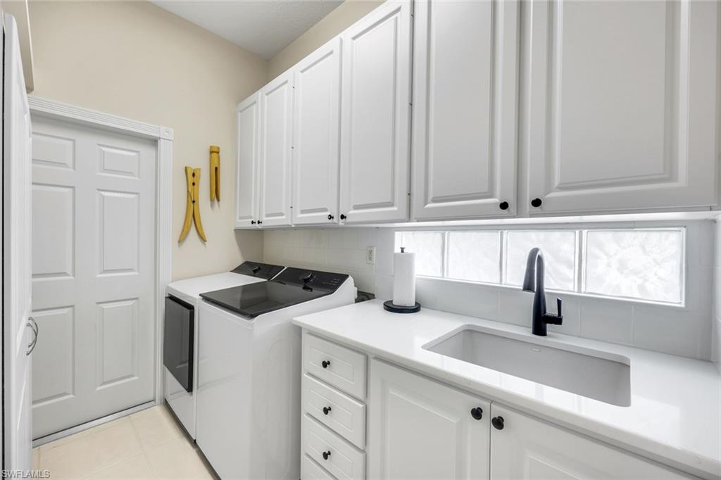 ISLAND WALK - Residential