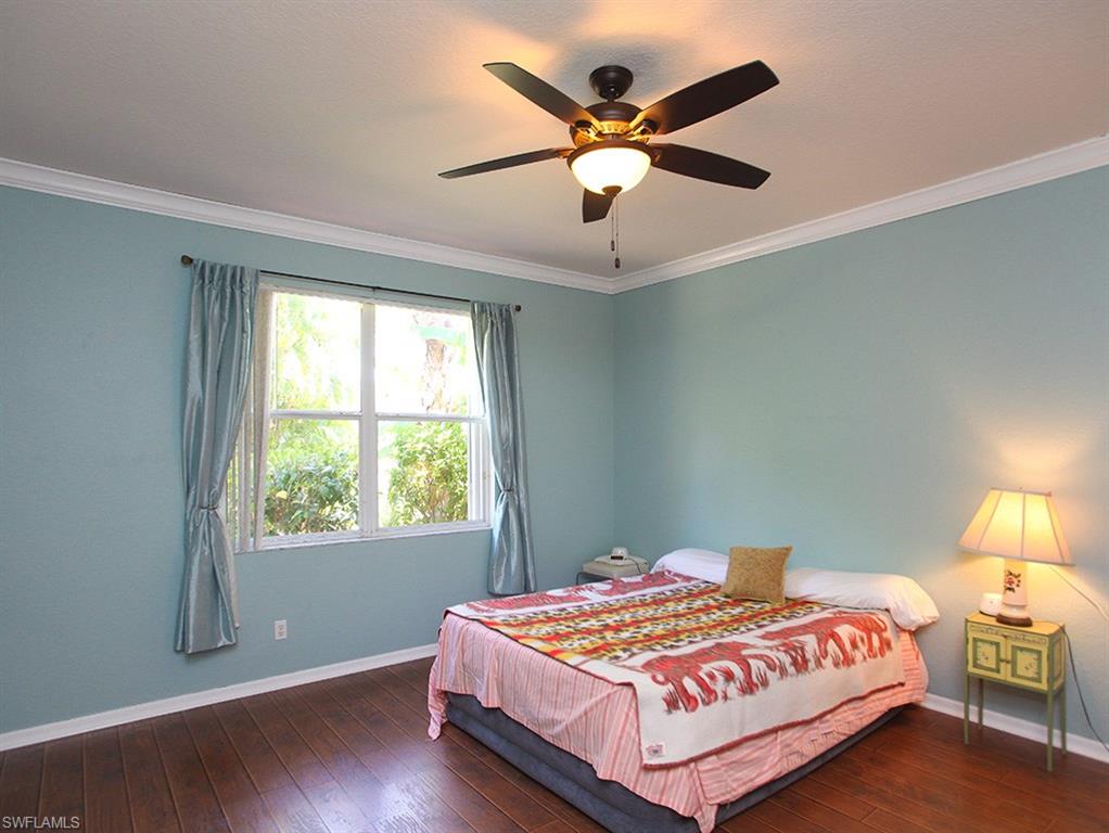 THE SHORES - Residential