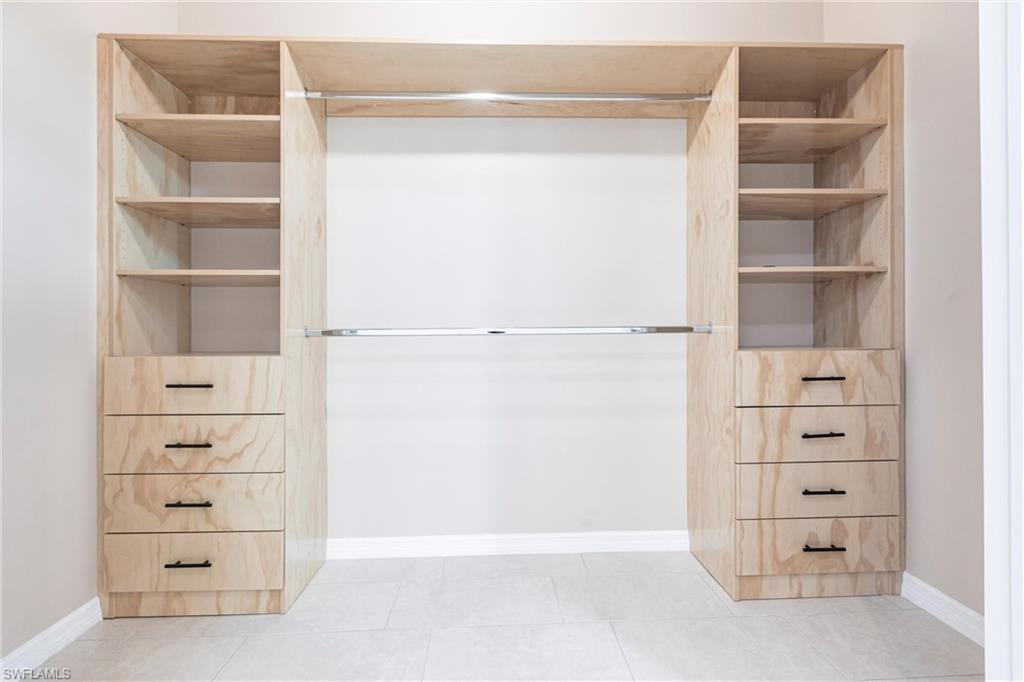 HEITMANS - Residential