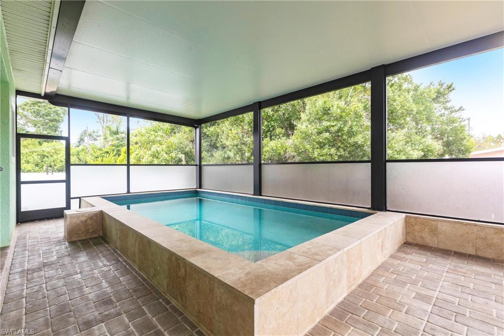 HEITMANS - Residential