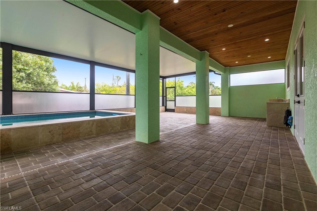 HEITMANS - Residential