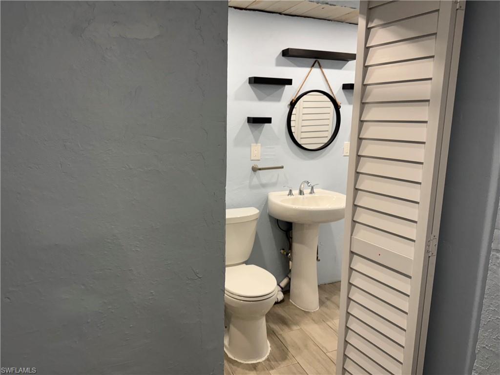 CROWS 2ND PLAT OF MATLACHA - Residential Lease