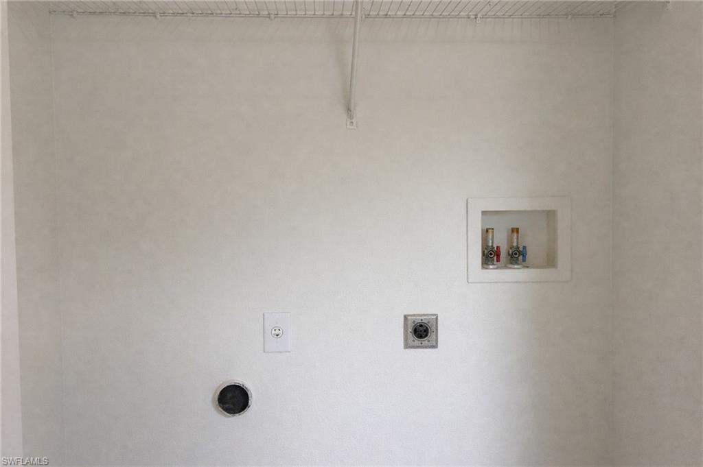 FORT MYERS - Residential Lease