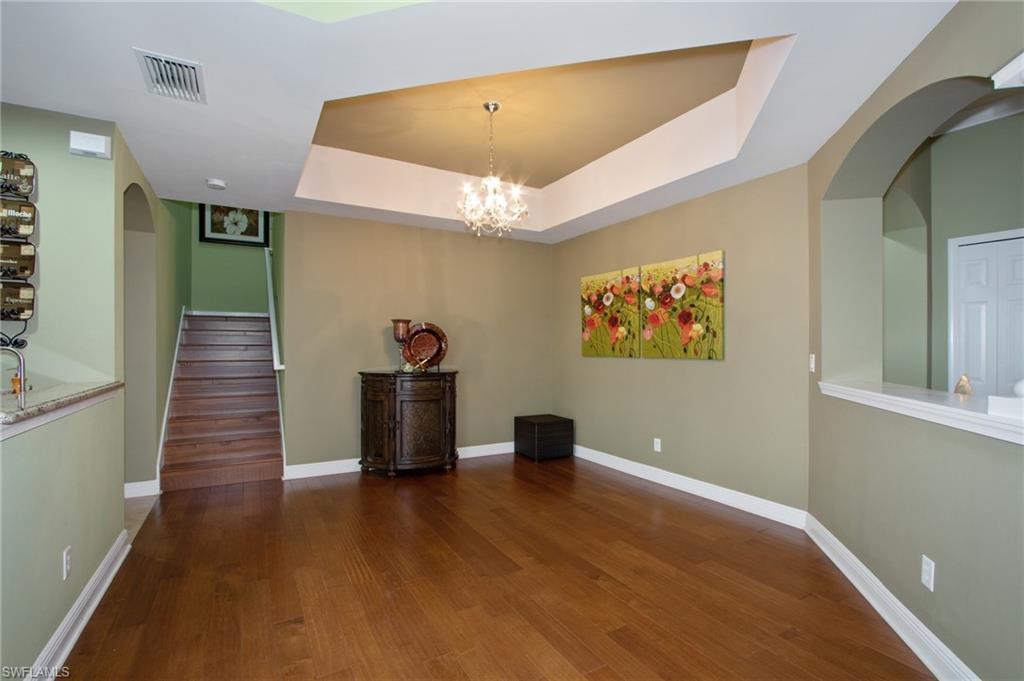 BELL TOWER PARK - Residential