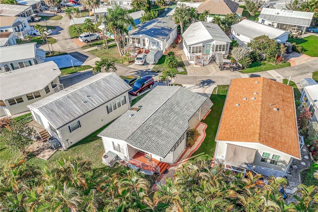 CORKSCREW WOODLANDS - Residential