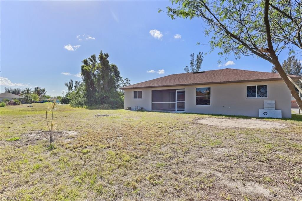 CAPE CORAL - Residential
