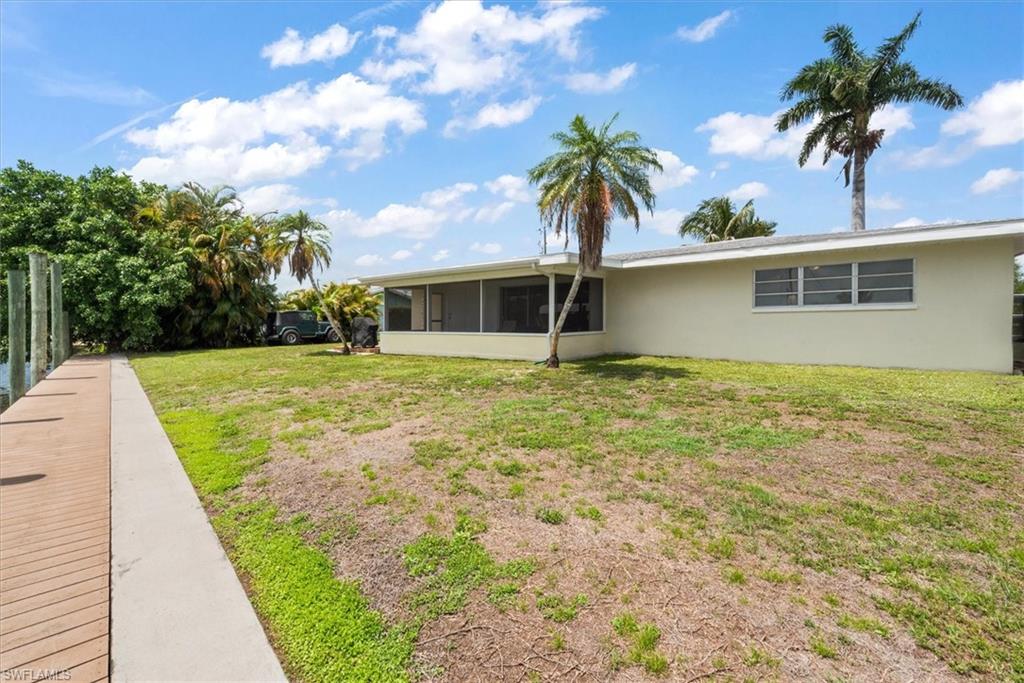 YACHT CLUB COLONY - Residential